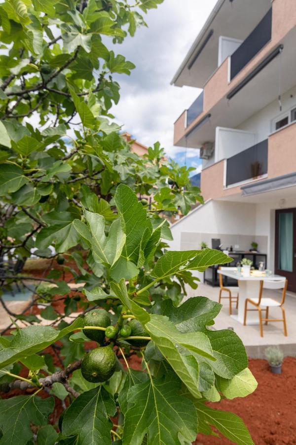 Oleander Apartment Malinska Bagian luar foto